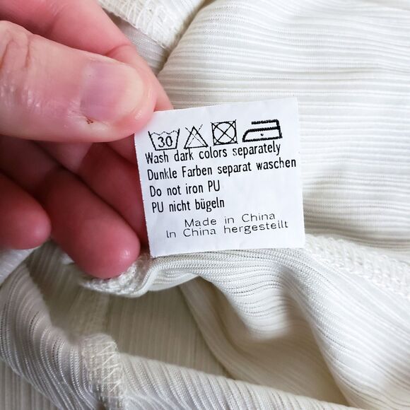 Scarlet Darkness Top Large Gold Victorian Steampunk Regency Edwardian Goth Glam - Picture 7 of 7